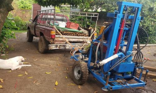 YES-150D diesel hydraulic drilling rig workes in Peru(图1) YES-150D diesel hydraulic drilling rig workes in Peru(图1)